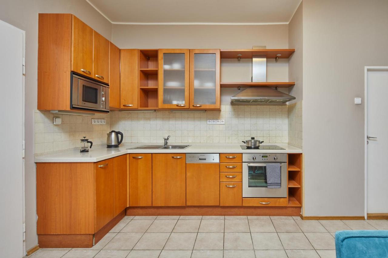 Prague Days - Modern Apt W Retro Elements - New Town Exterior photo